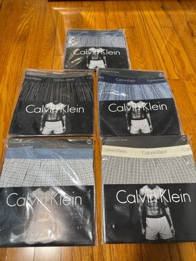 Vtg  Lot Of 5 Calvin Klein Traditional Fit Boxer Shorts Cotton Size 36  90’s NOS
